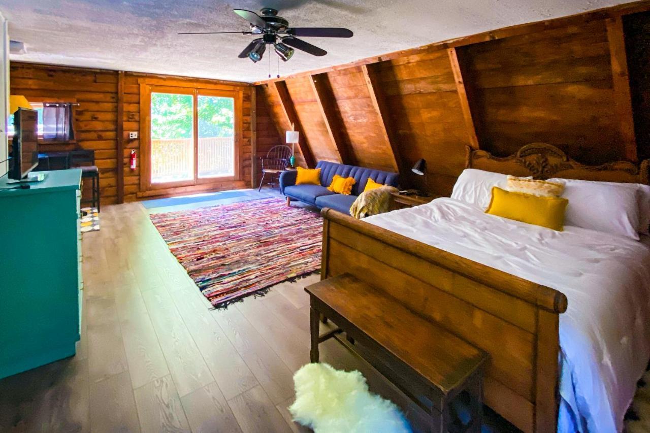 Hikers Haven, A Cozy Cabin Loft Above Bashakill Wildlife Refuge Villa Wurtsboro Exterior photo