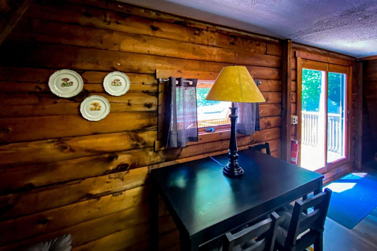 Hikers Haven, A Cozy Cabin Loft Above Bashakill Wildlife Refuge Villa Wurtsboro Exterior photo