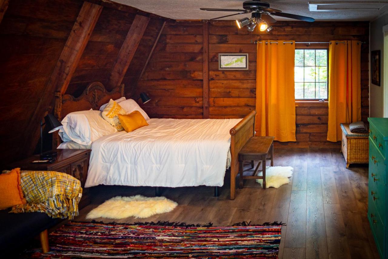 Hikers Haven, A Cozy Cabin Loft Above Bashakill Wildlife Refuge Villa Wurtsboro Exterior photo