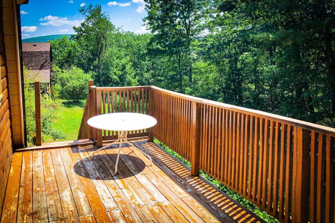 Hikers Haven, A Cozy Cabin Loft Above Bashakill Wildlife Refuge Villa Wurtsboro Exterior photo